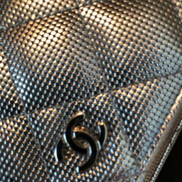 AUTHENTIC!!!  CHANEL QUILTED WALLET ON A CHAIN - Picture 14 of 14